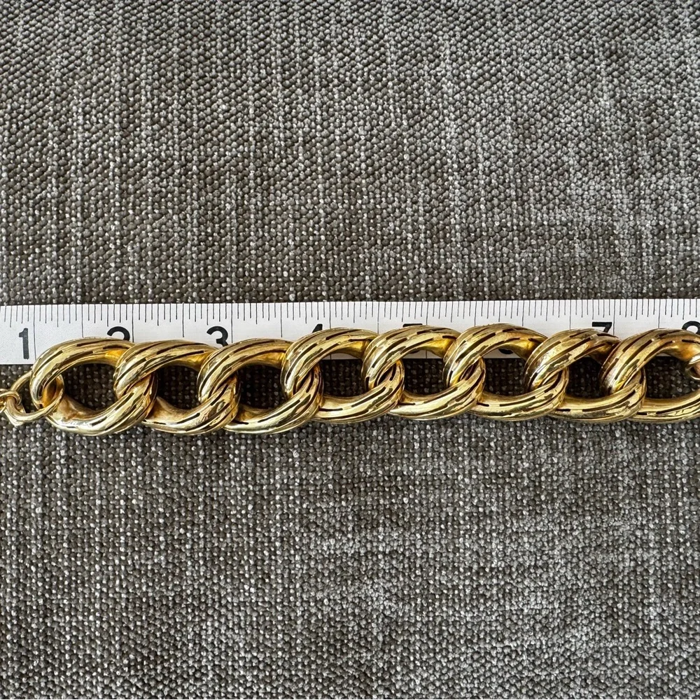 Vaubel Chunky Gold Plated Chain Bracelet - Picture 6 of 7